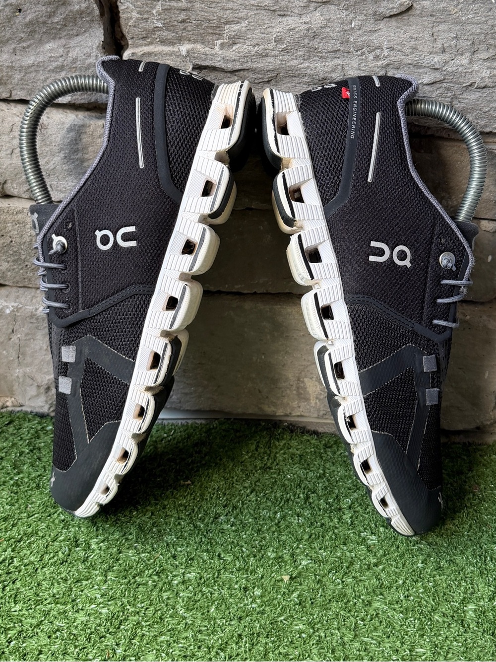 On Cloud 5 Black Lace Up Women’s Sneakers - Picture 6 of 11
